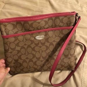Crossbody coach purse. Authentic.